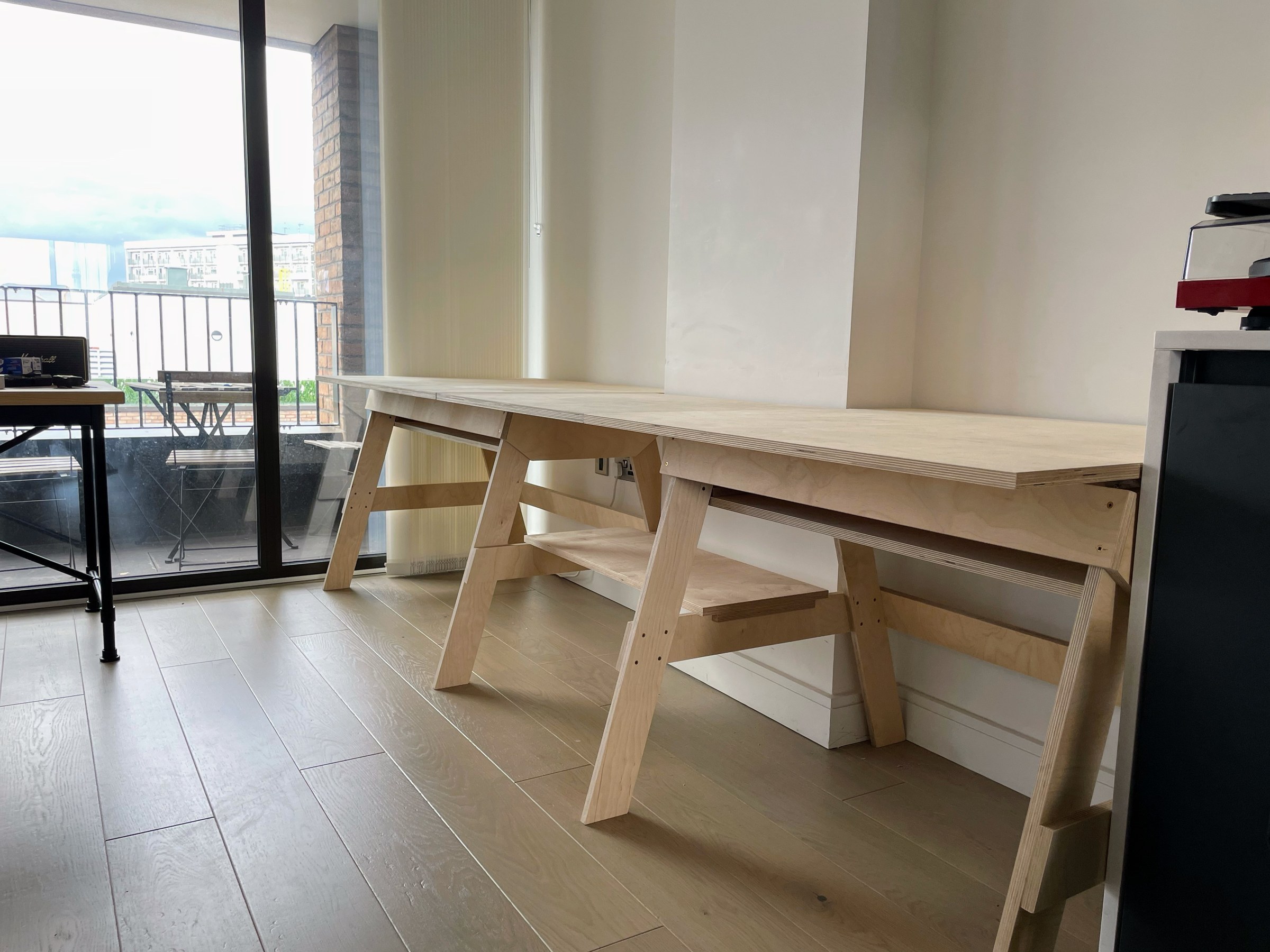 Plywood desks for the Choco Studio flat